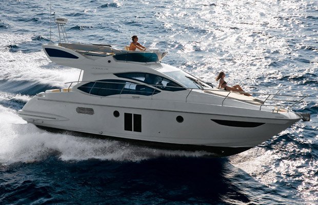 Azimut 38